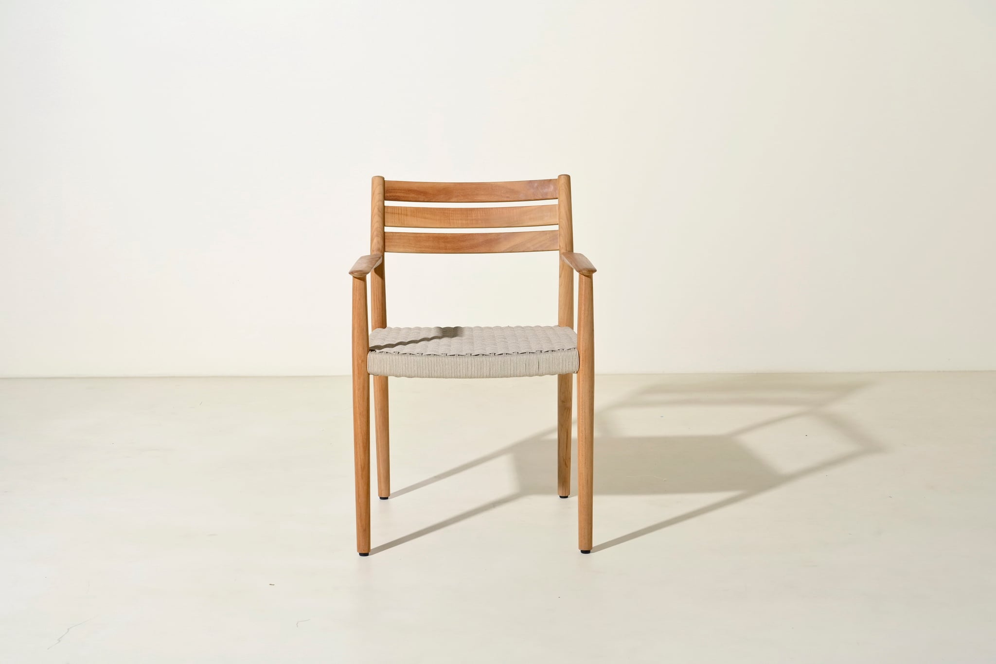 Chester dining chair