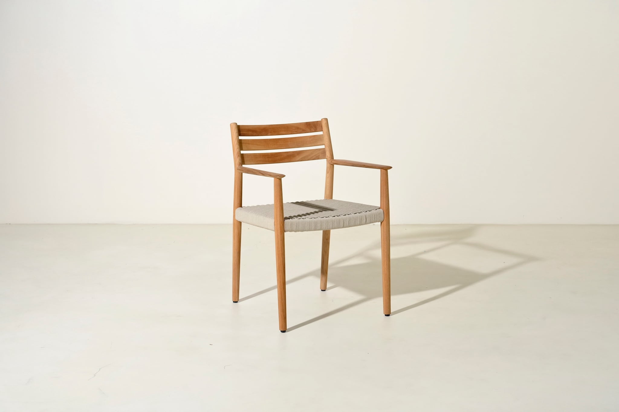 Chester dining chair