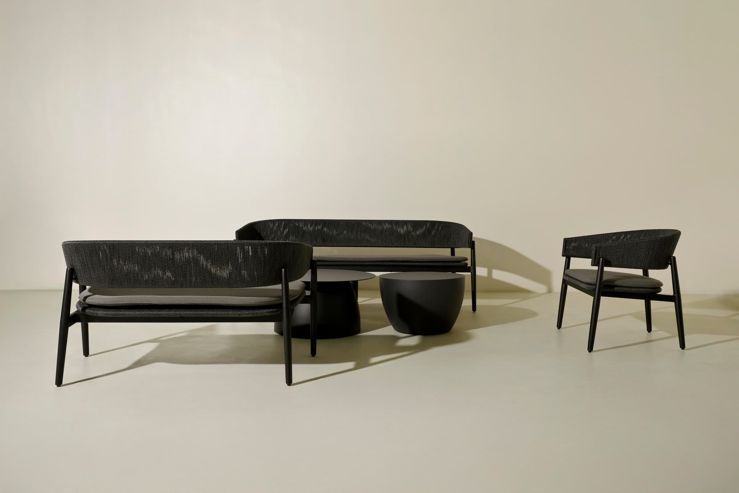 Campania Aluminum collection